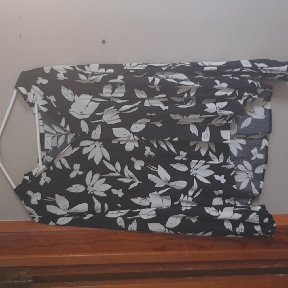 A New Day black and white blouse size XL